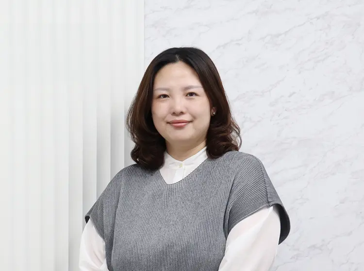 海外営業部 海外EC課 写真